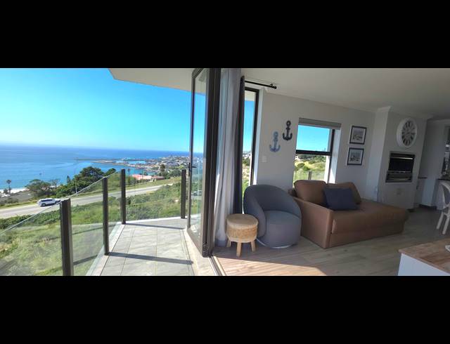 2 BEDROOM APARTMENT FOR SALE IN DA NOVA